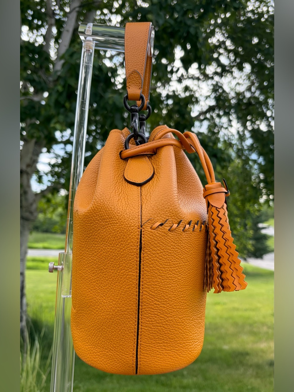 Coach Lora Whipstitch Bucket Bag Pebble Leather Like New - Picture 13 of 17